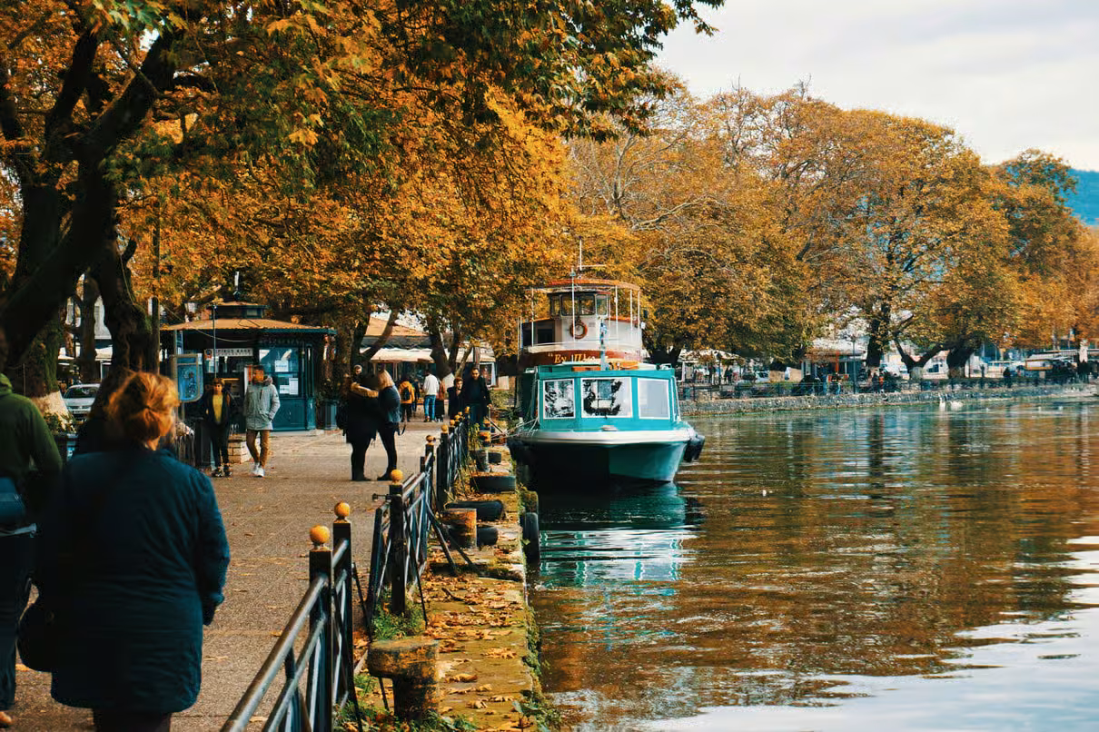 Ioannina and Lake Island — day trip from Corfu to mainland Greece